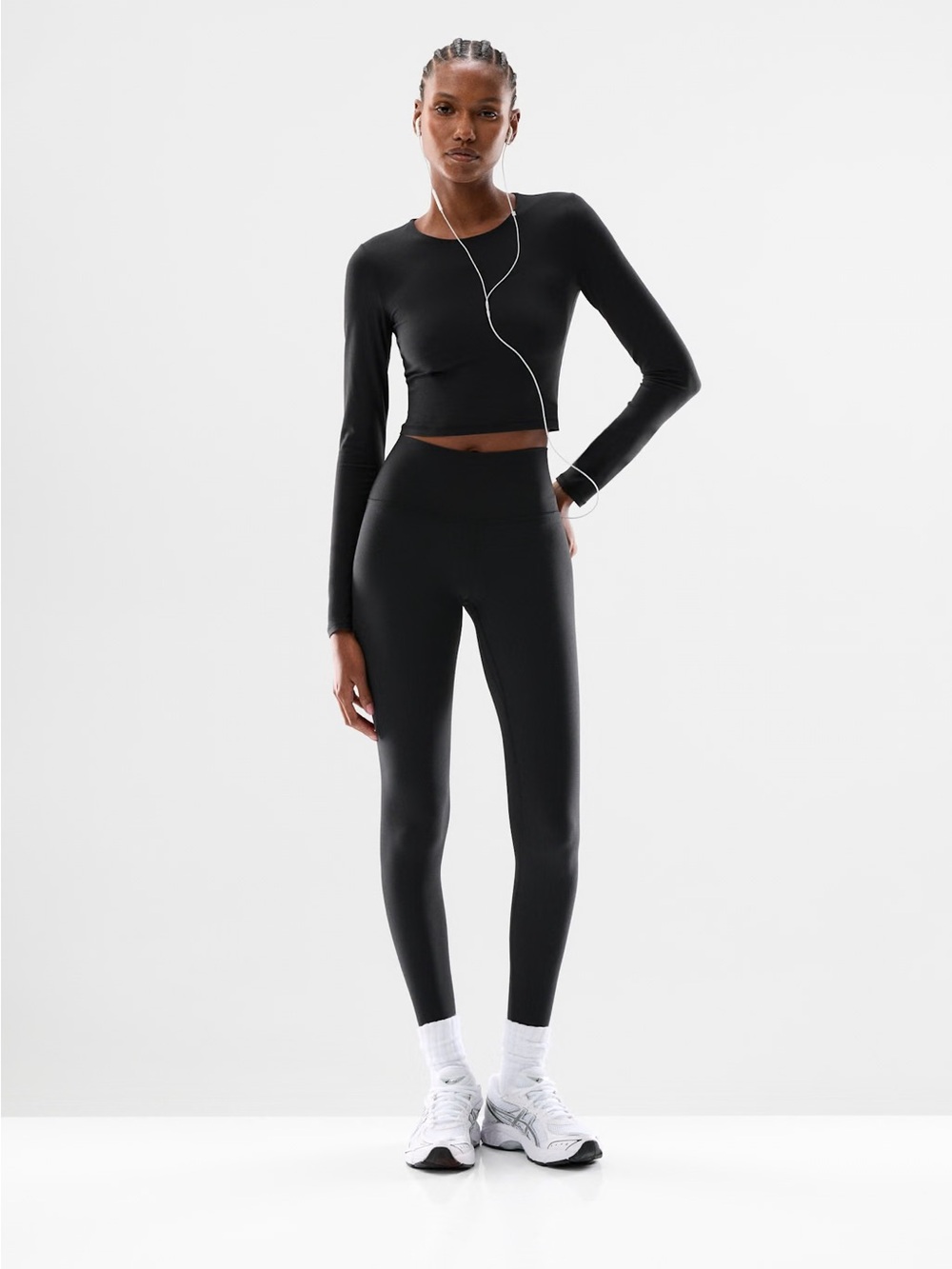 Aritzia Golden BUTTER Cheeky Hi-Rise 28" Legging NWT sz 4
